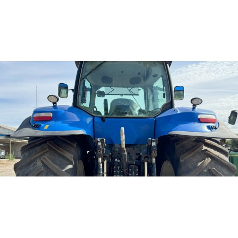 NEW HOLLAND T8 300