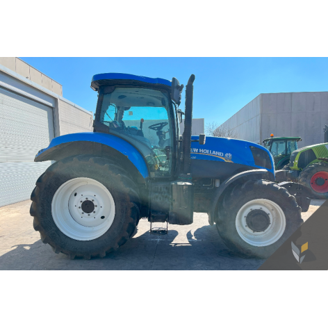 New Holland T7.200