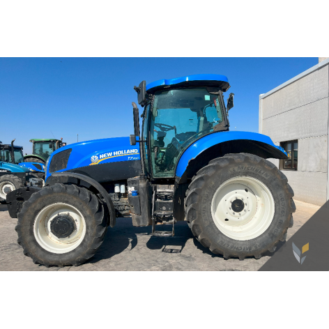 New Holland T7.200