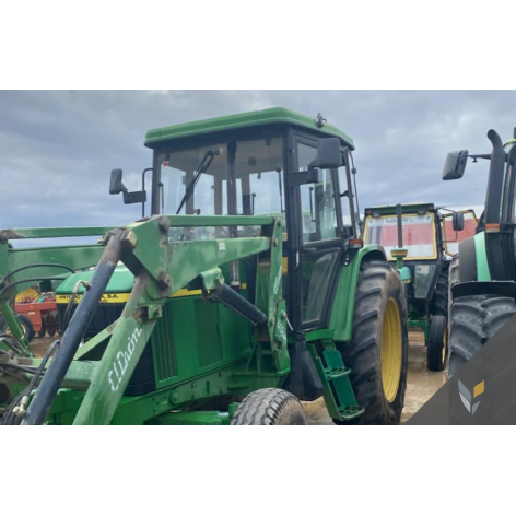 John Deere 6110