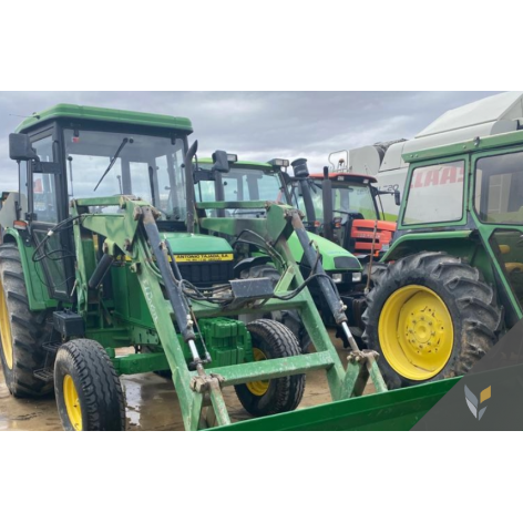 John Deere 6110