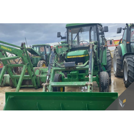 John Deere 6110